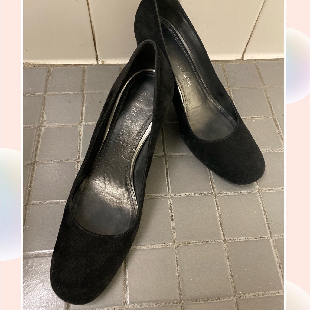 Stuart Weitzman Black Suede Pump Size 5.5